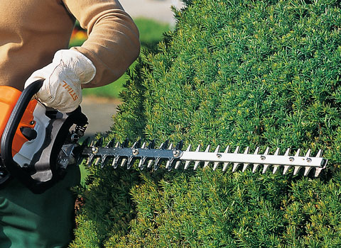 STIHL HS 45 - 18" HEDGE TRIMMER